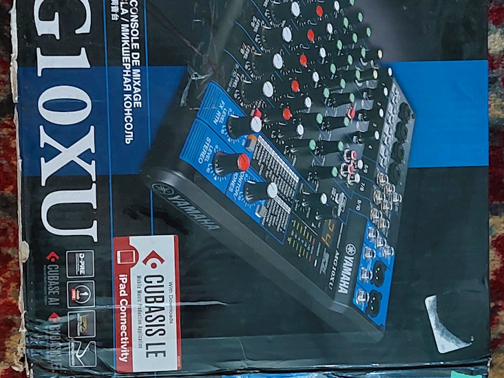 Yamaha mg10xu 10 channel mixer
