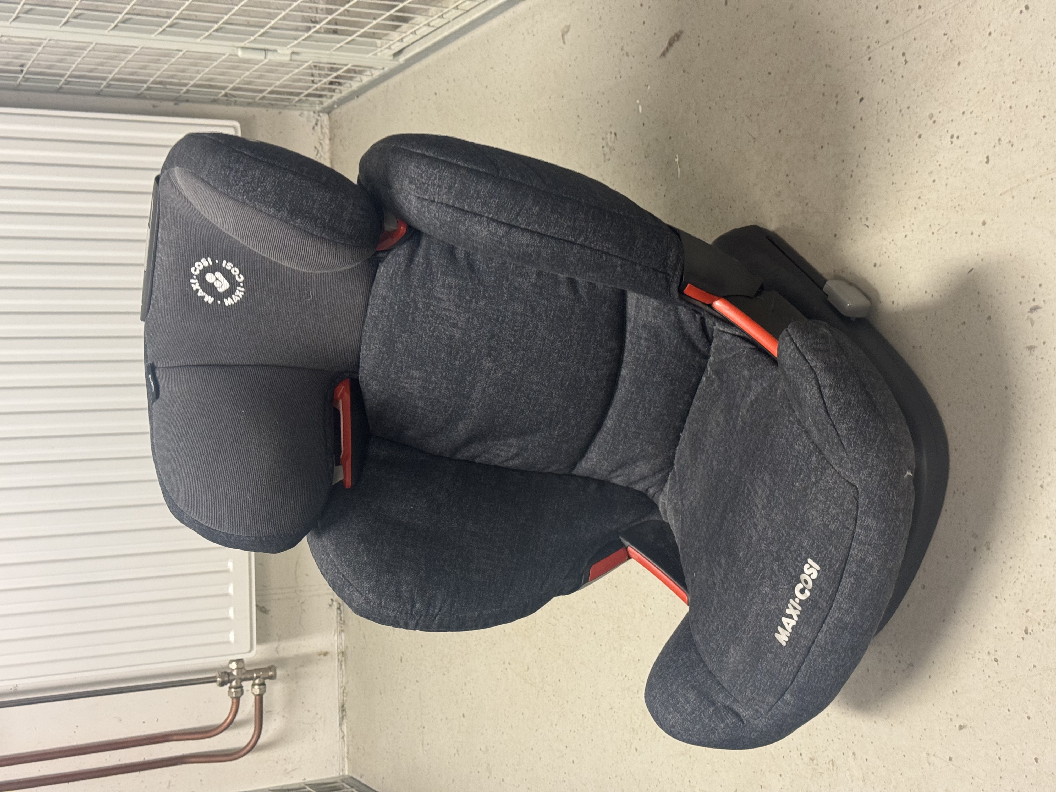Maxi-cosi rodifix isofix bilbarnstol 15–36 kg