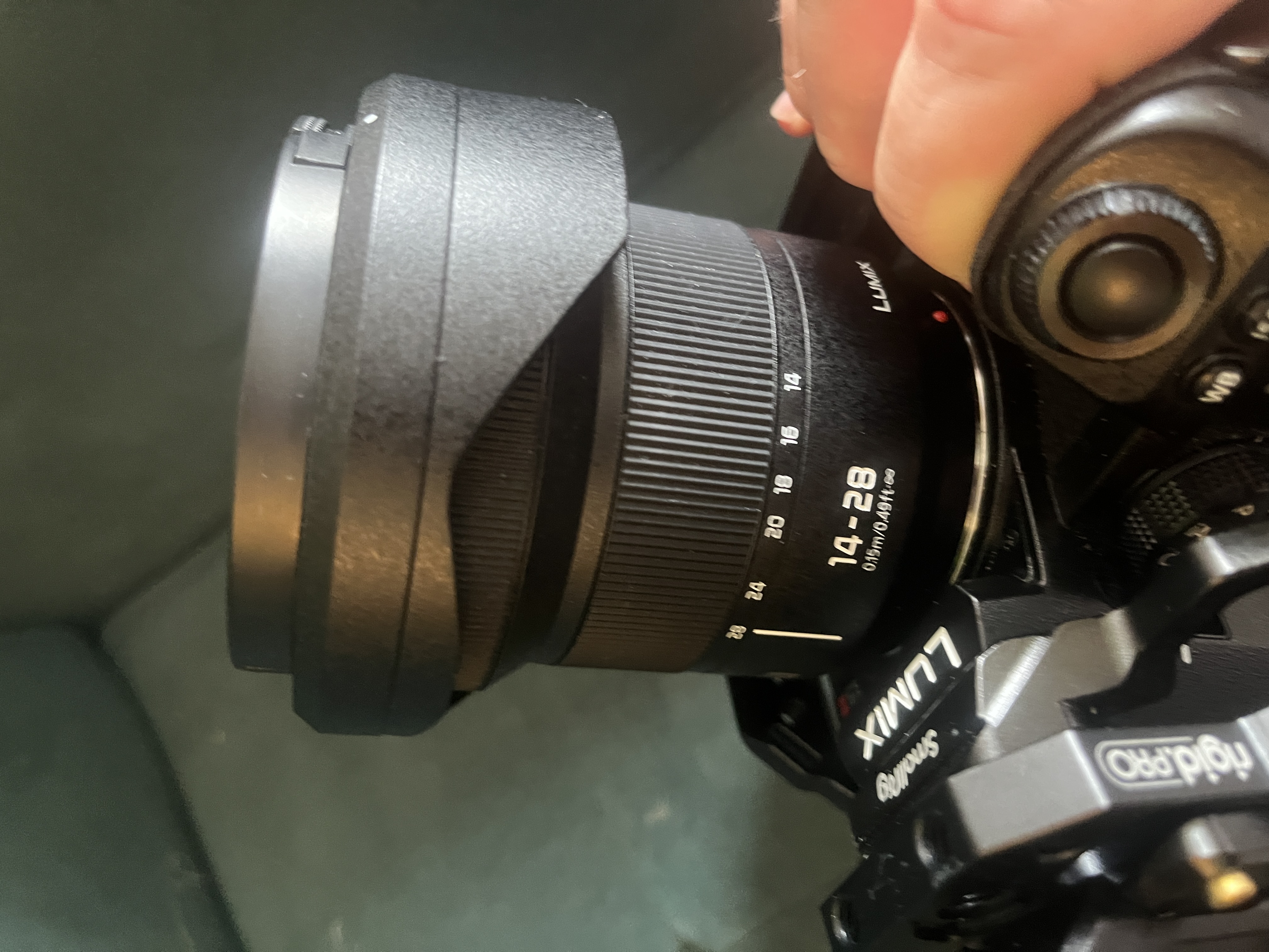 Panasonic 14-28mm f4-5.6 lumix s 