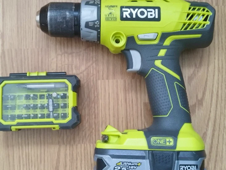 Slagborrmaskin/borrmaskin/skruvdragare