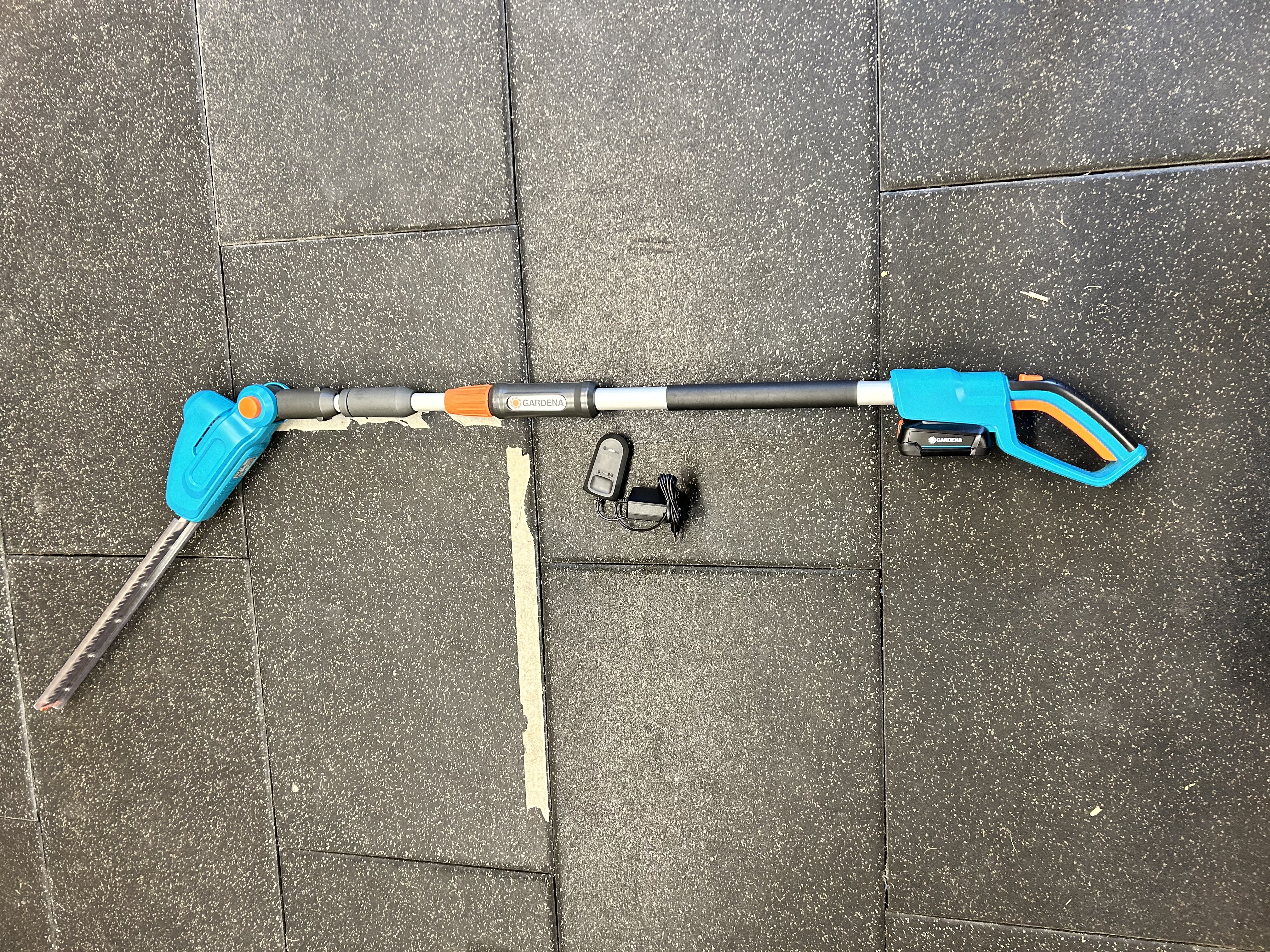 Gardena teleskopisk häcksax ths 42/18v p4a