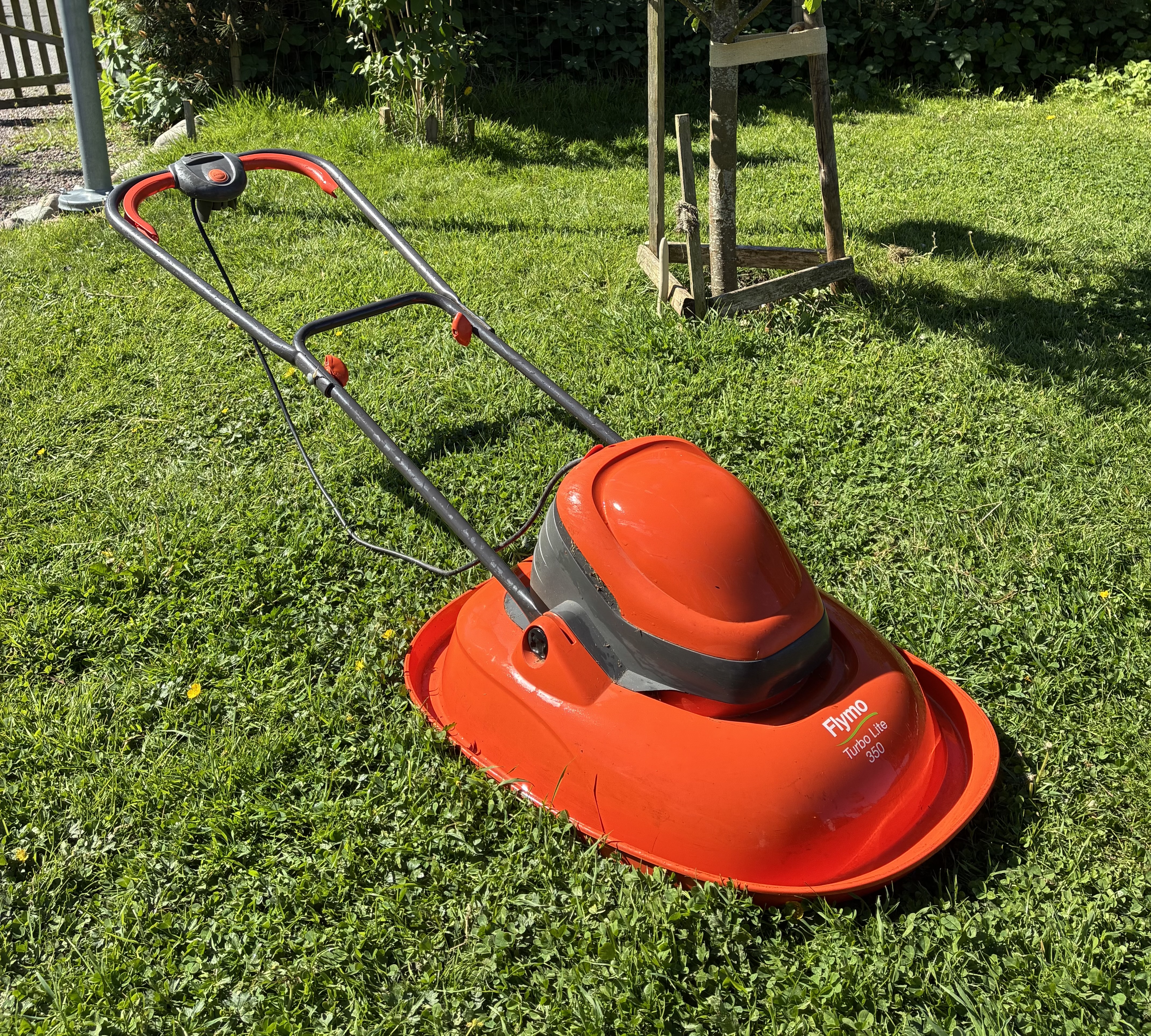 Gräsklippare flymo elektrisk 