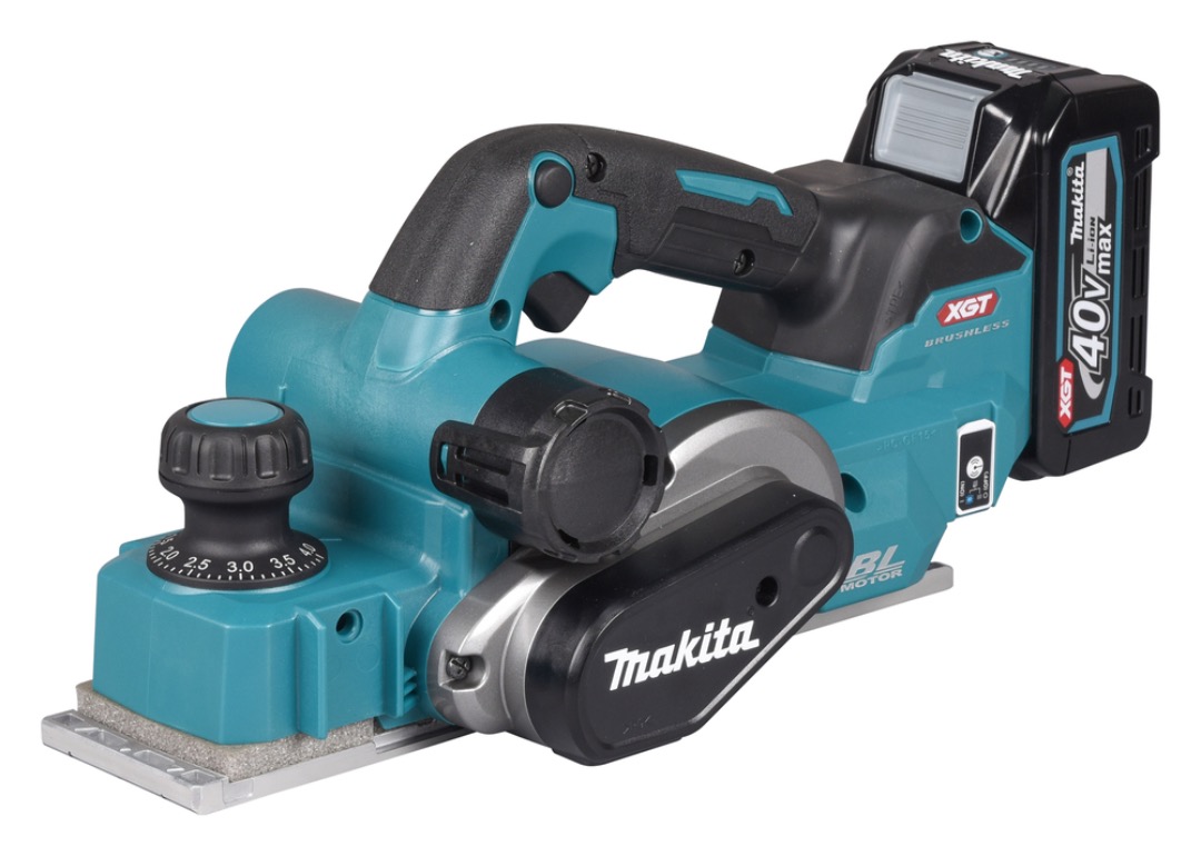 Makita elhyvel 40v xgt batteri - 82mm bredd
