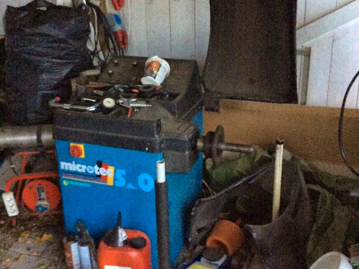 Däckmaskin och balanserare