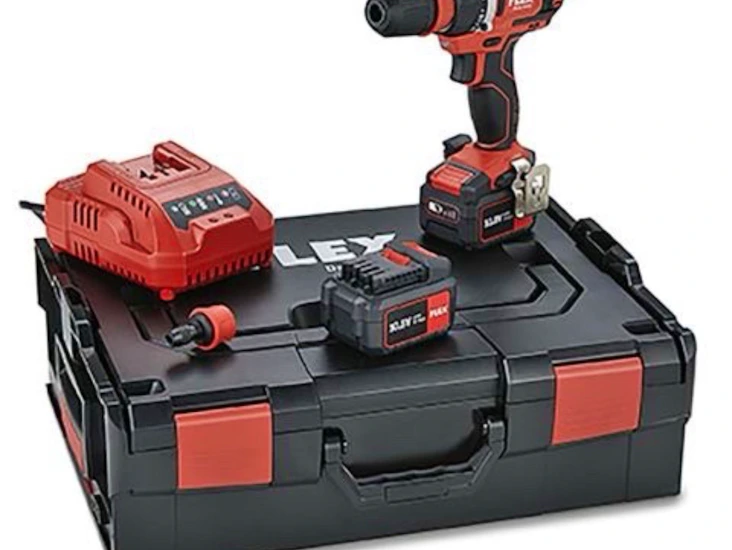 Komplett batteri drivs skruvmejslar