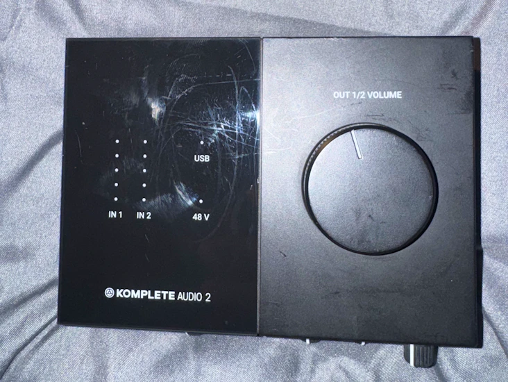 Native instruments komplete audio 2 – 2-channel usb audio interface