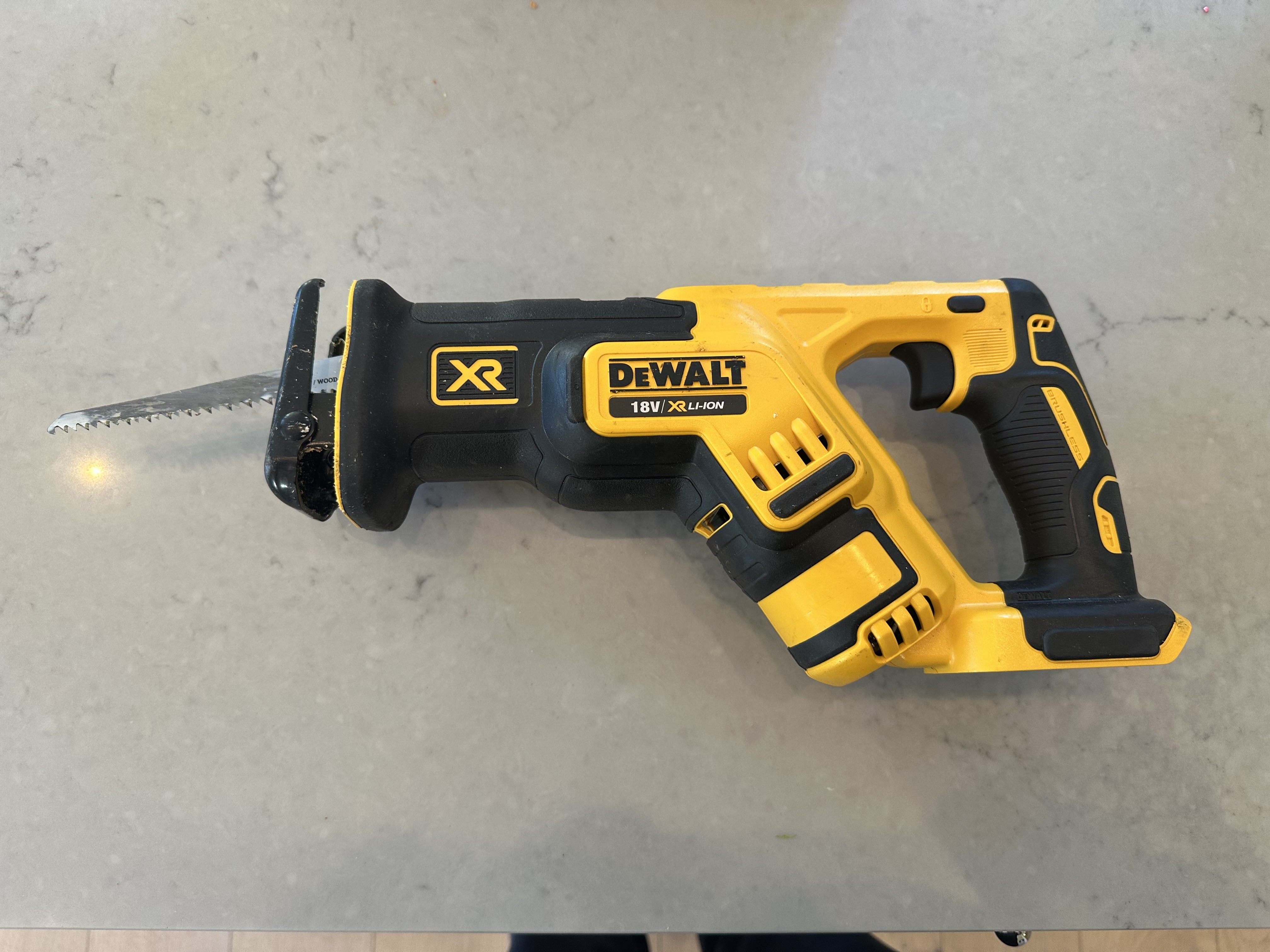 Tigersåg dewalt 
