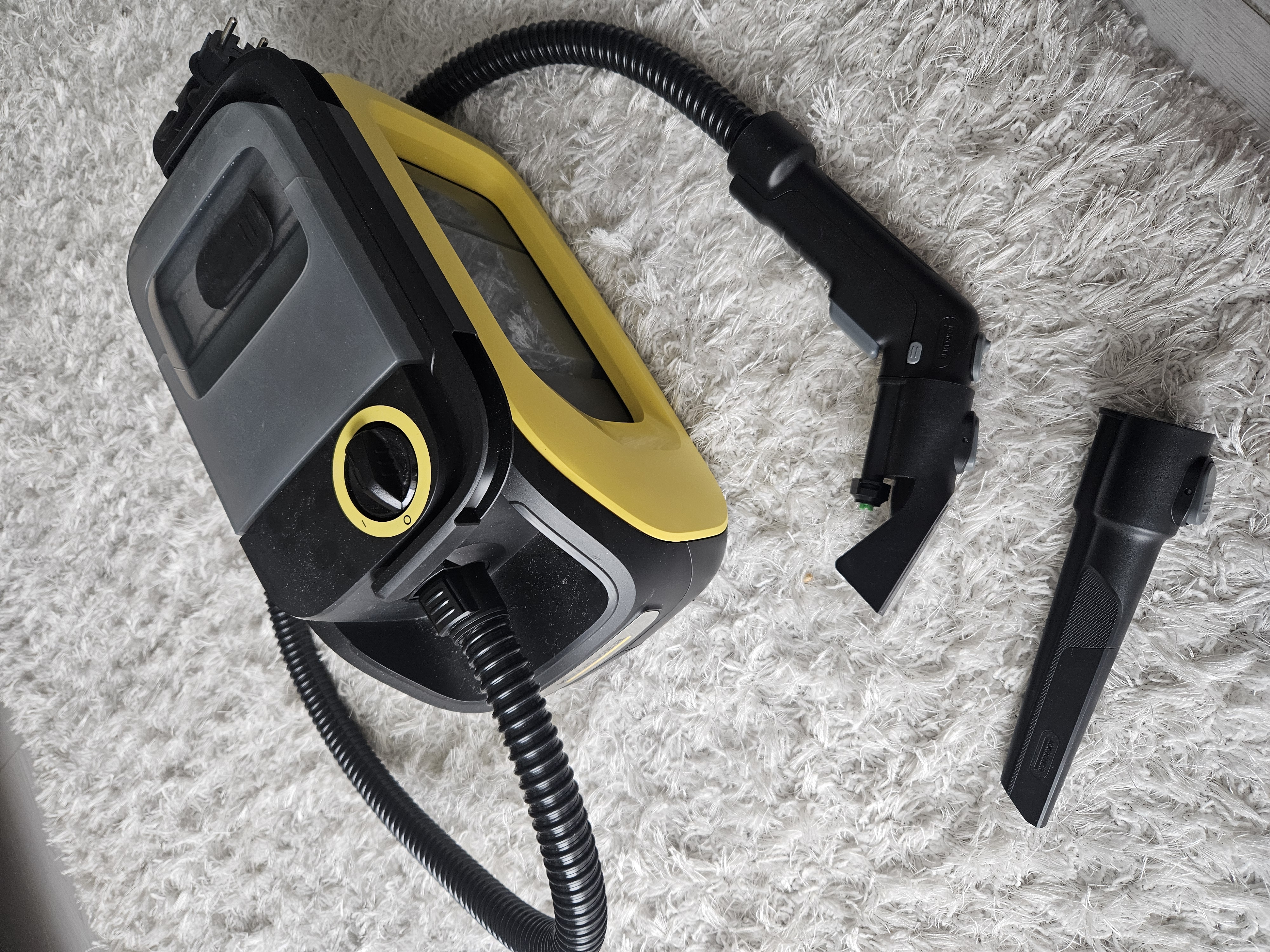 Tekstiilipesuri kärcher se 3 compact