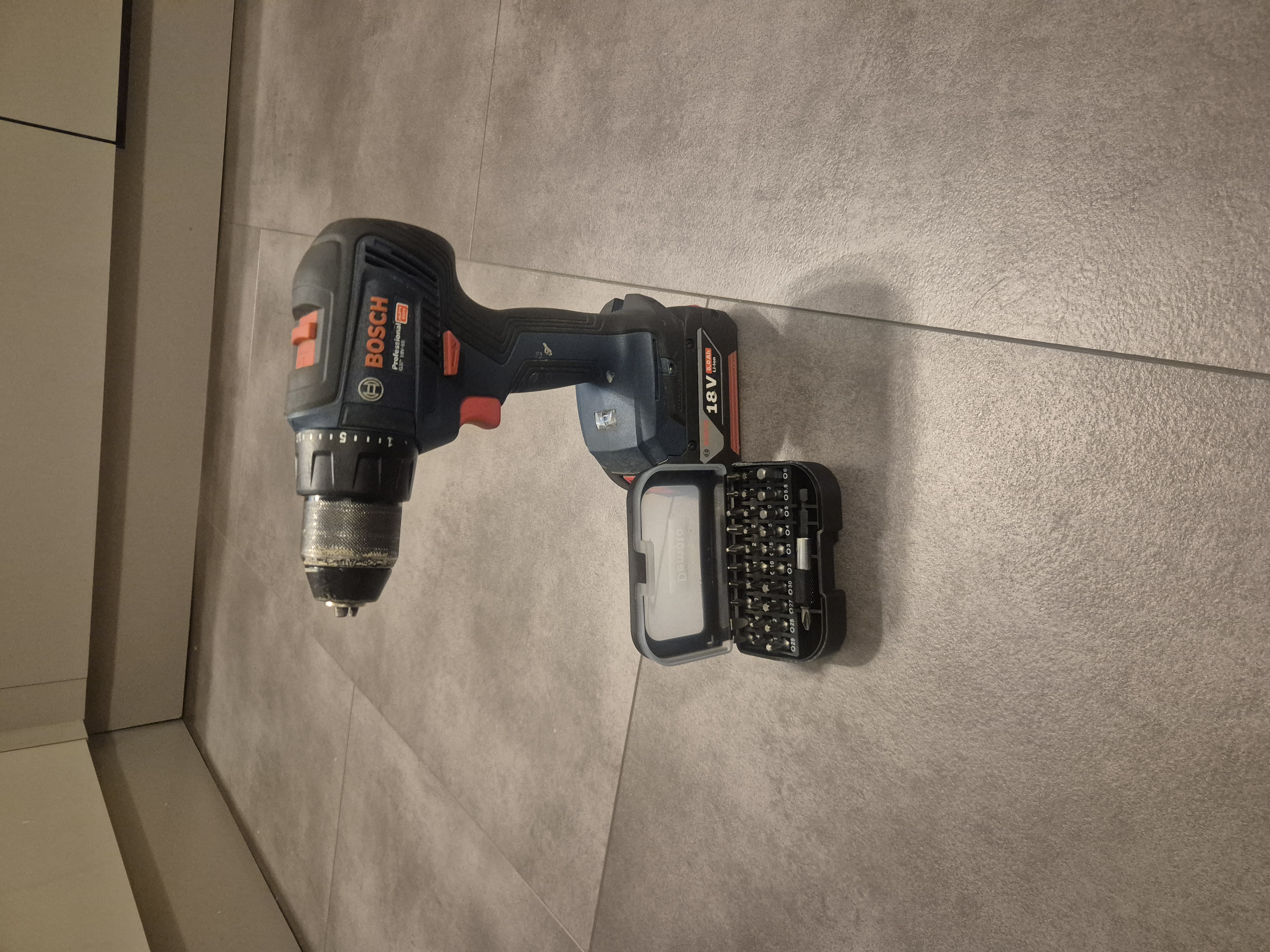 Bosch boremaskin gsr 18v-55