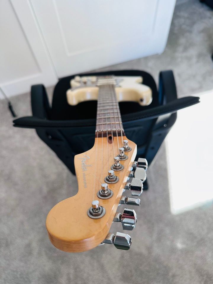 美品 送料込 Fender Deluxe Strat HSS Pearl Rent 2007 Fender American Deluxe Stratocaster HSS - Olympic