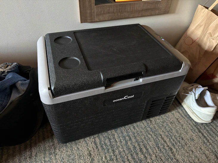 Rymlig kompressorkylbox ocean cool 30l – perfekt för camping, roadtrip & båt 🚐⛵