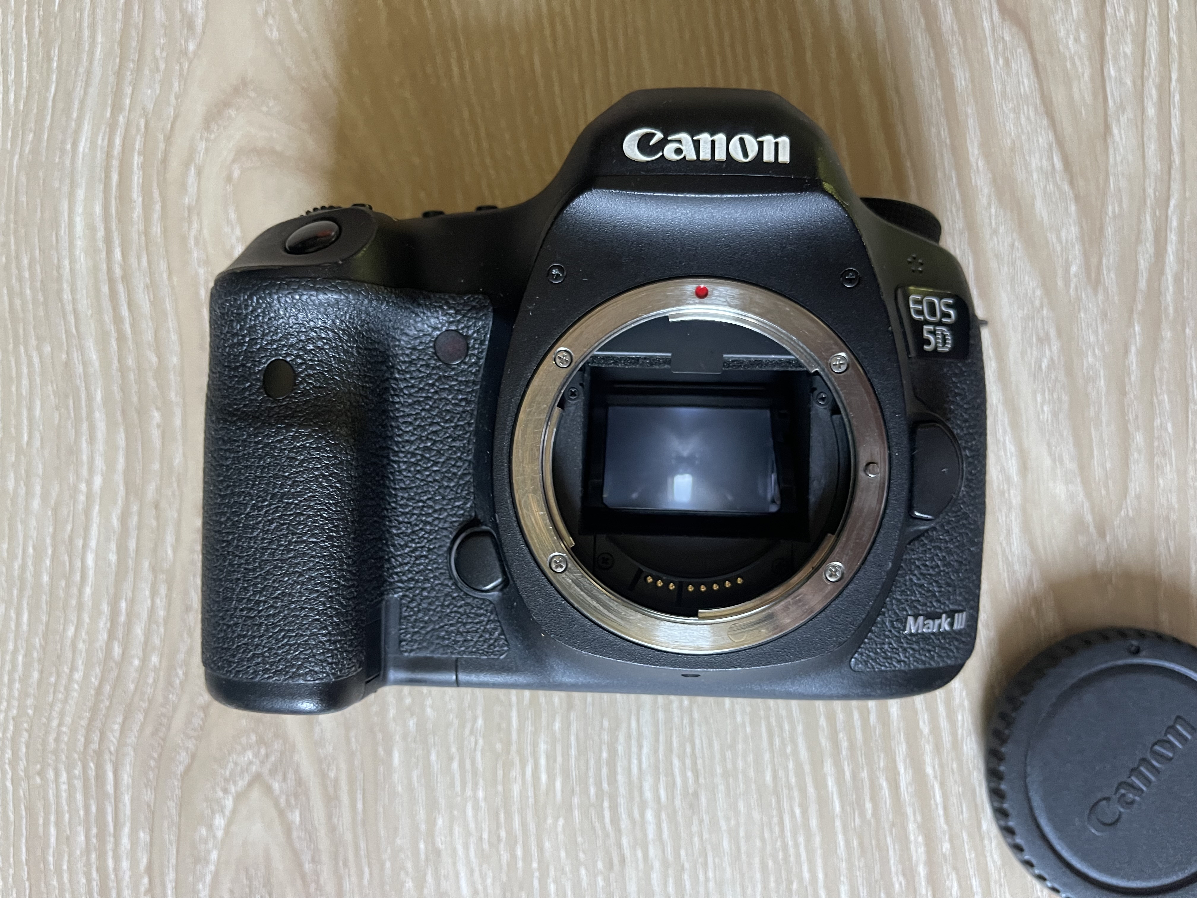 Canon eos 5d mark iii digital slr camera body