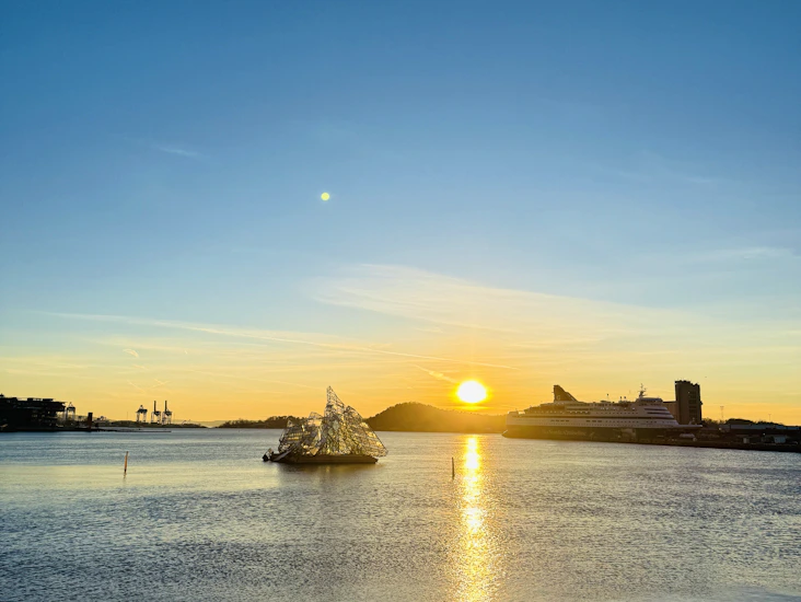 Looking for a day time parking space