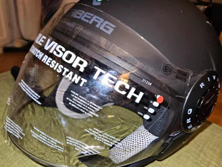 Mc hjälm helmet caberg riviera v3 , 59-60 l