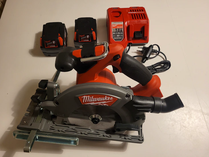 Cirkelsåg milwaukee m18ccs55