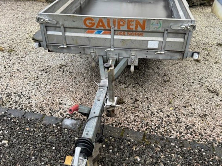 Gaupen tilhenger med tipp
