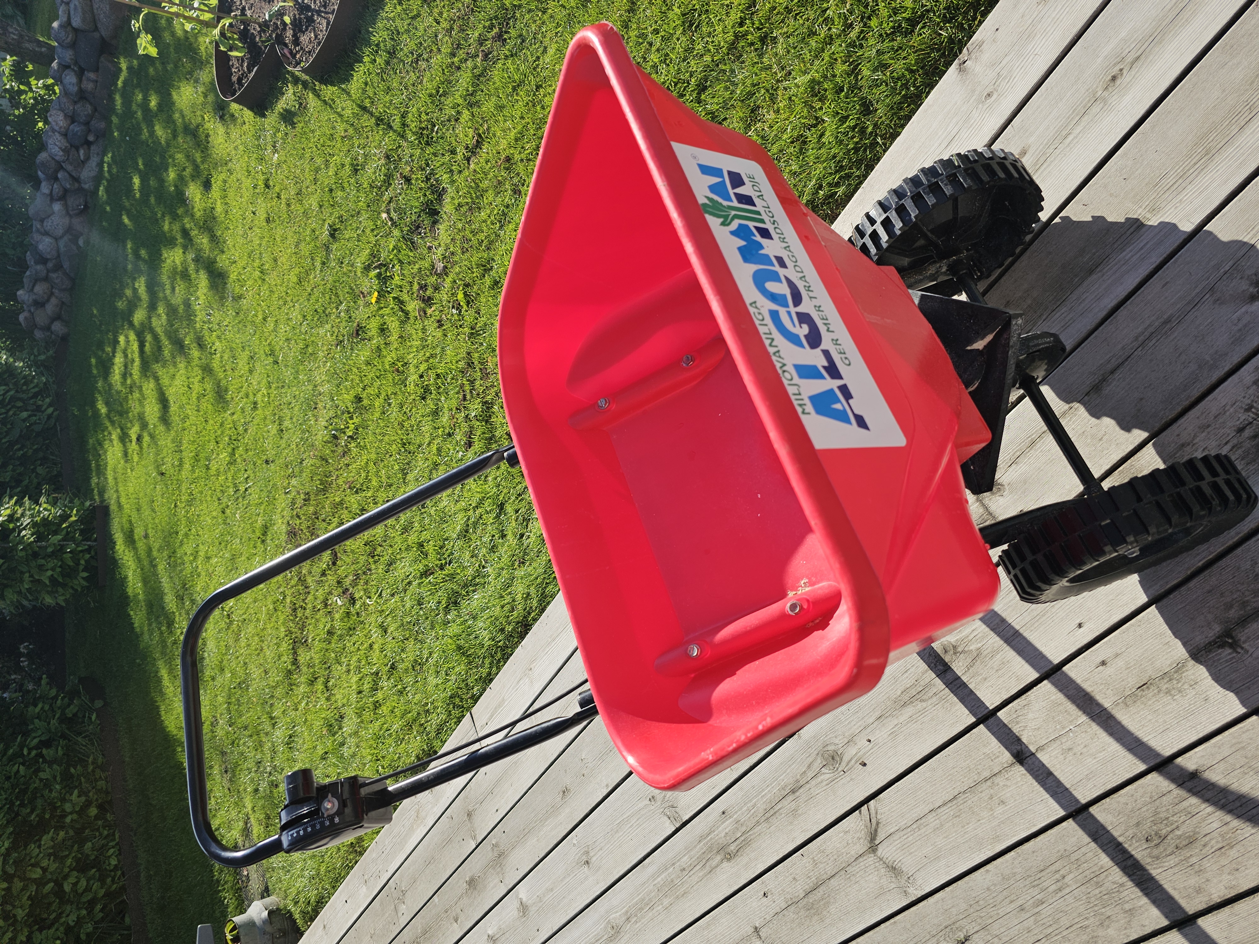 Algomin universalspridare 16kg