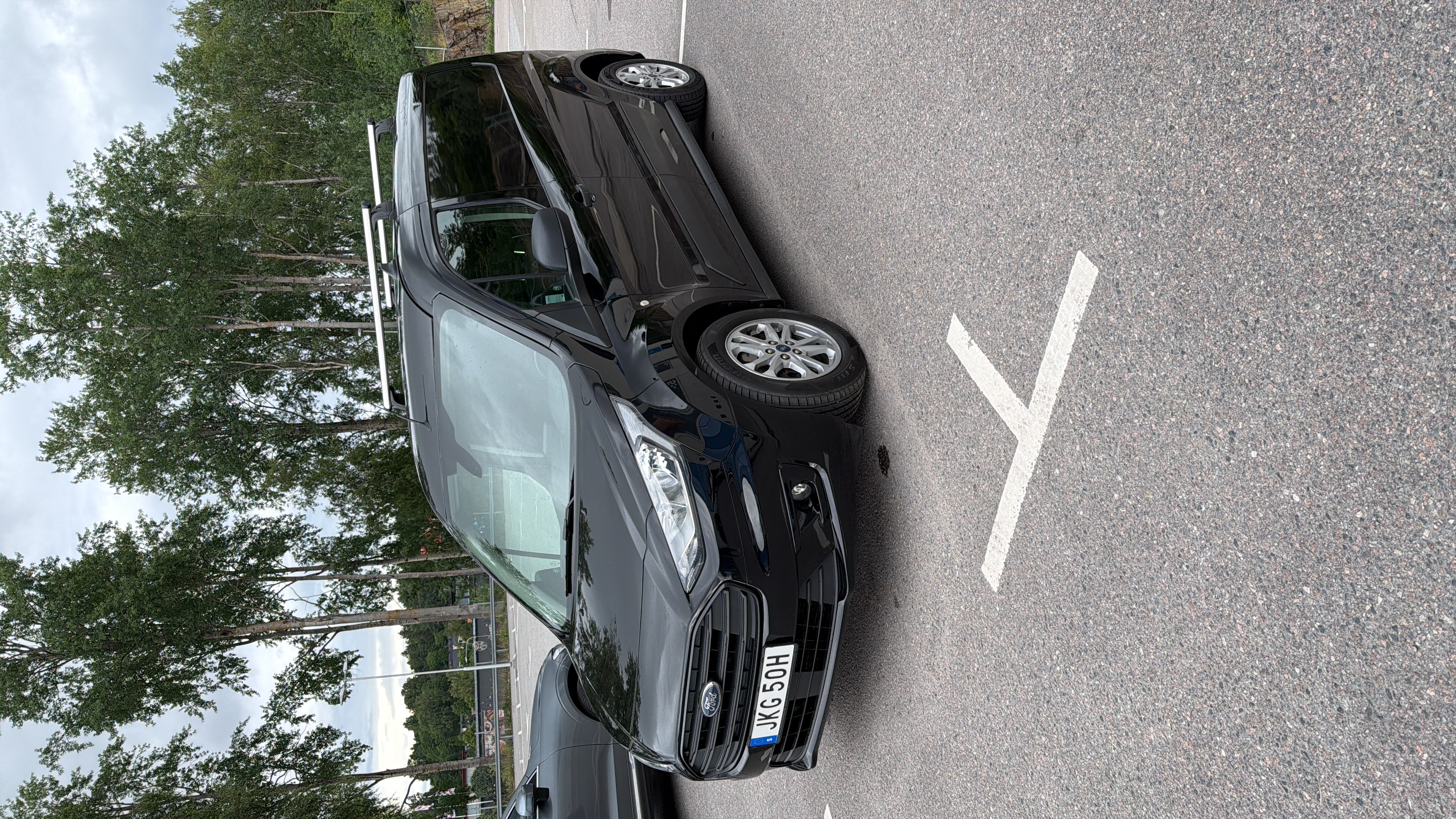 Ford transit connect 210 lwb skåpbil uthyres
