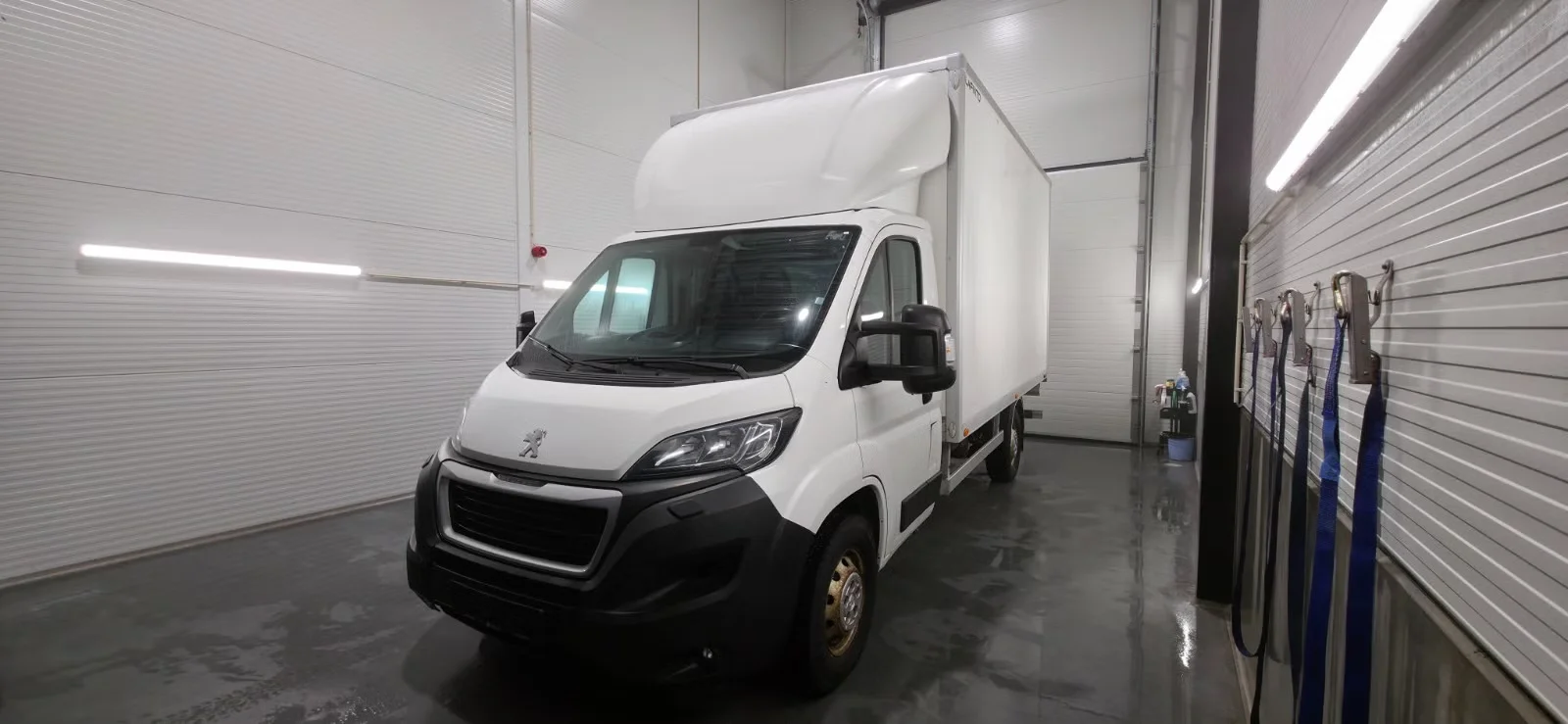 Peugeot boxer med pigg