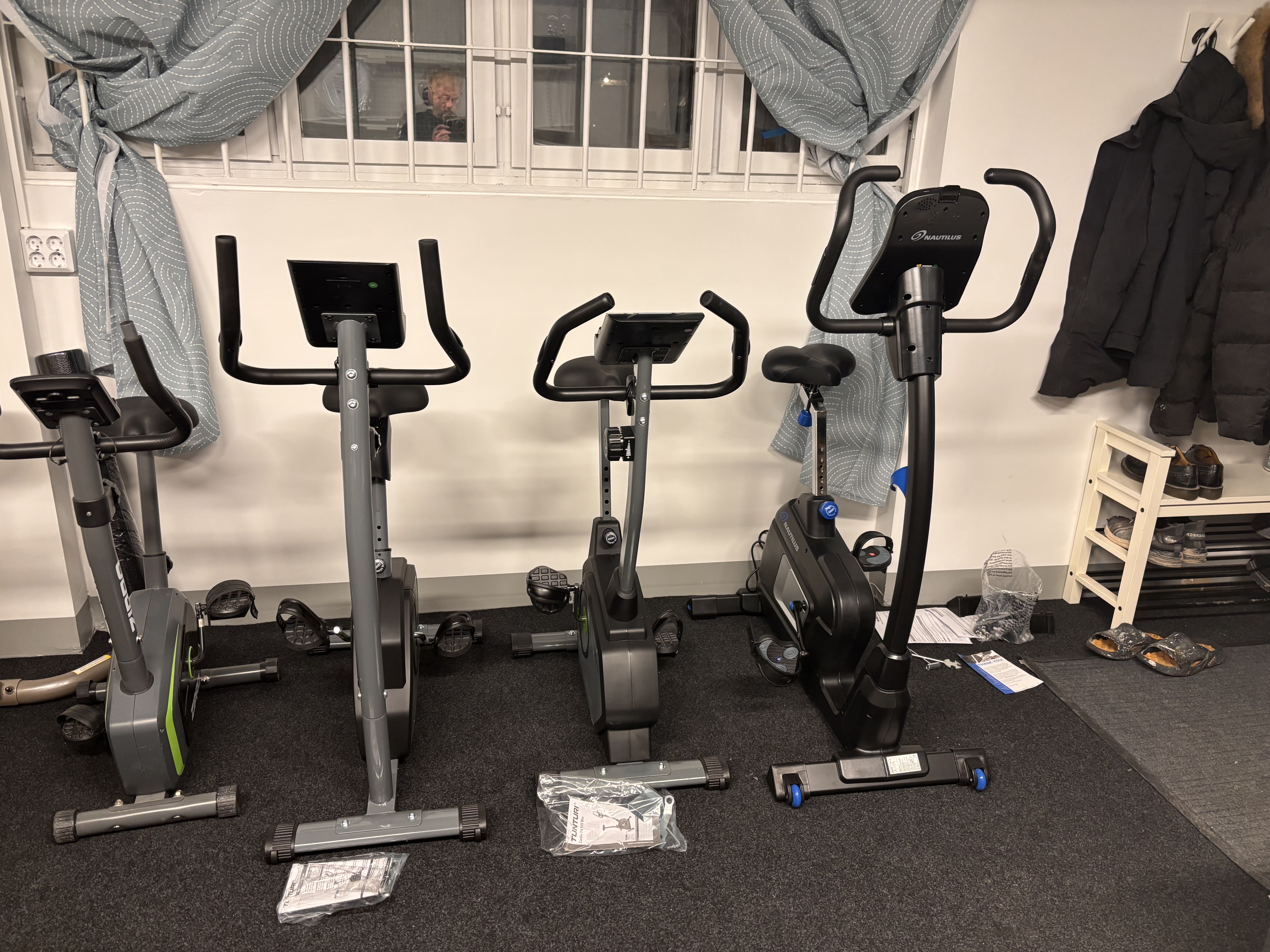 Rehabcykel med lågt insteg – stabil motionscykel för hemrehab