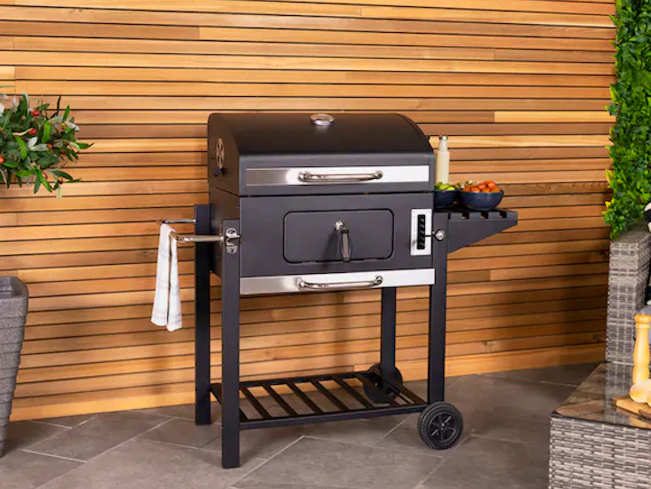 Charcoal grill