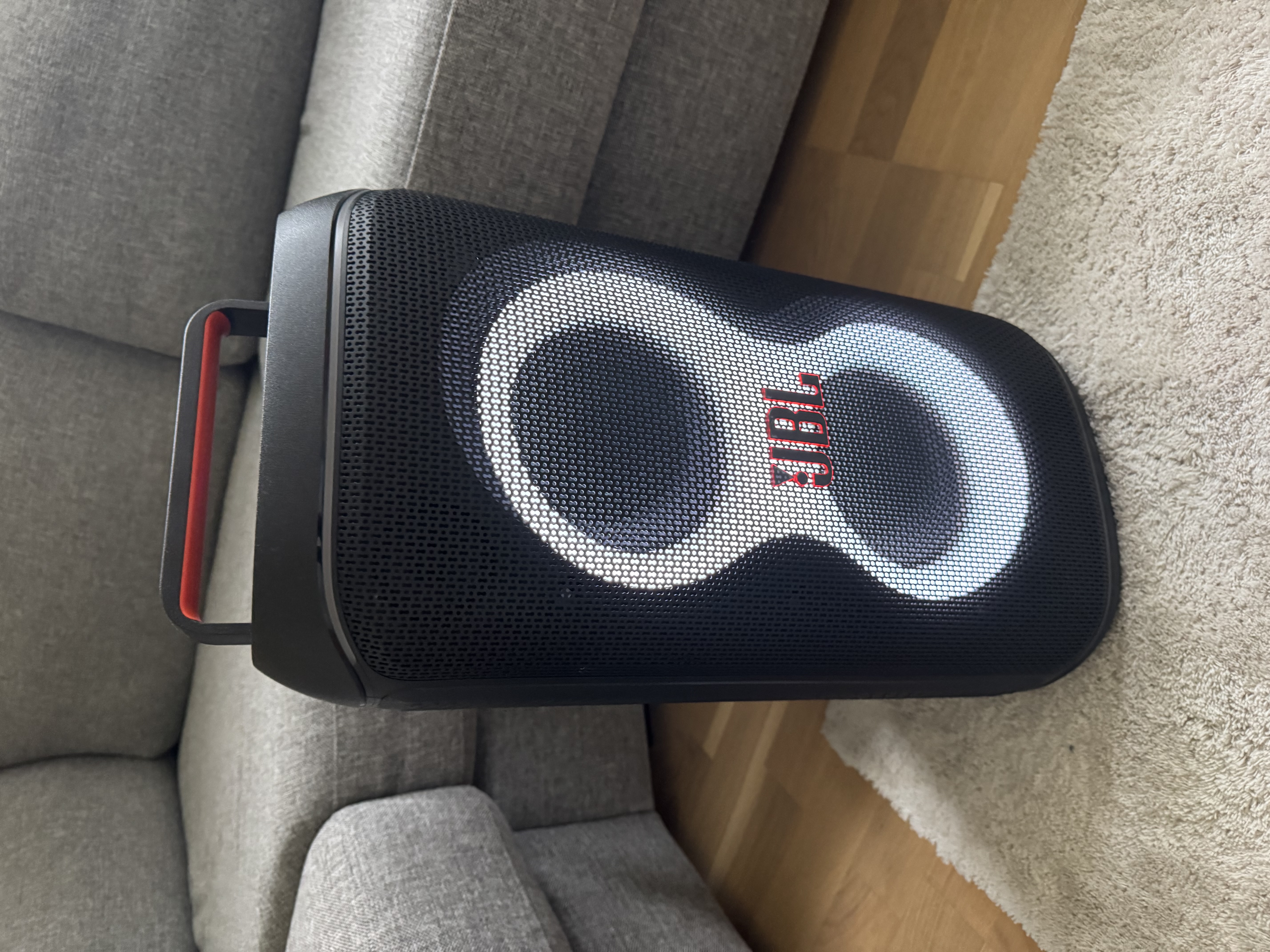 Jbl partybox  club 120 med 2 mikrofoner
