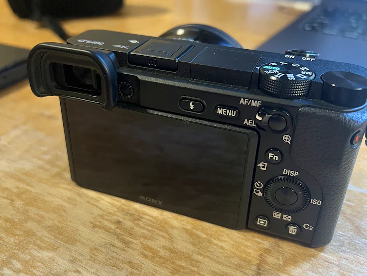 Sony a6400 camera + 16-50mm kit lens