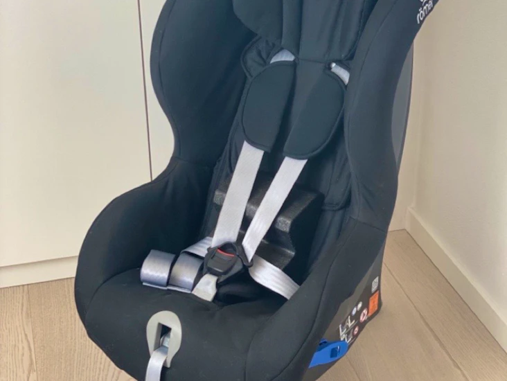 bilbarnstol bakåtvänd britax max way ii