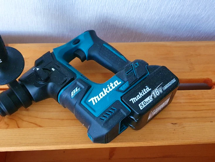 Makita sladdlös hammarborr