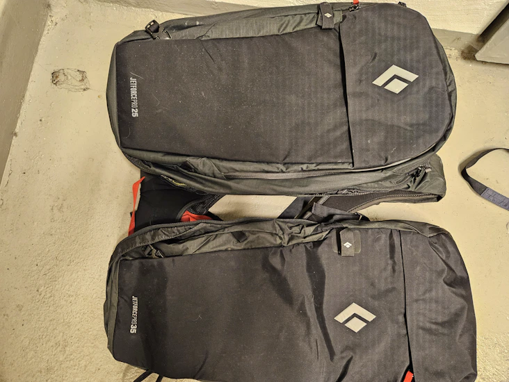 Black diamond jetforce pro 25/35l