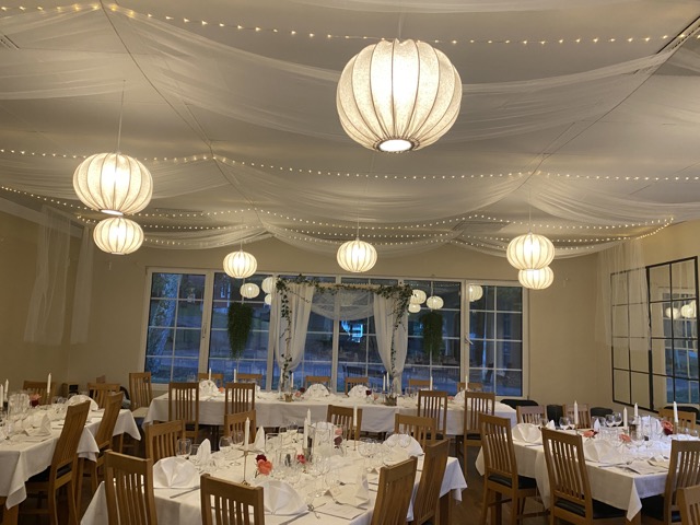 Kit med bröllopsdekorationer