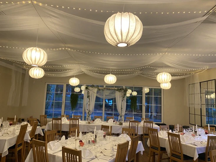 Kit med bröllopsdekorationer