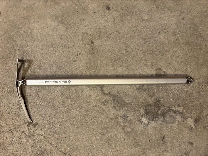 Black diamond raven isyxa