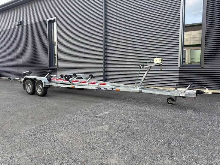 Venetraileri 3150kg vm2023