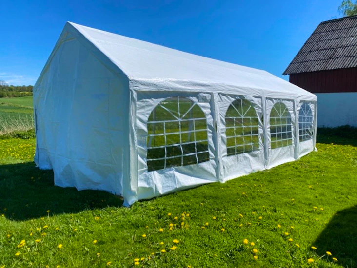 Vitt partytält 4x8m