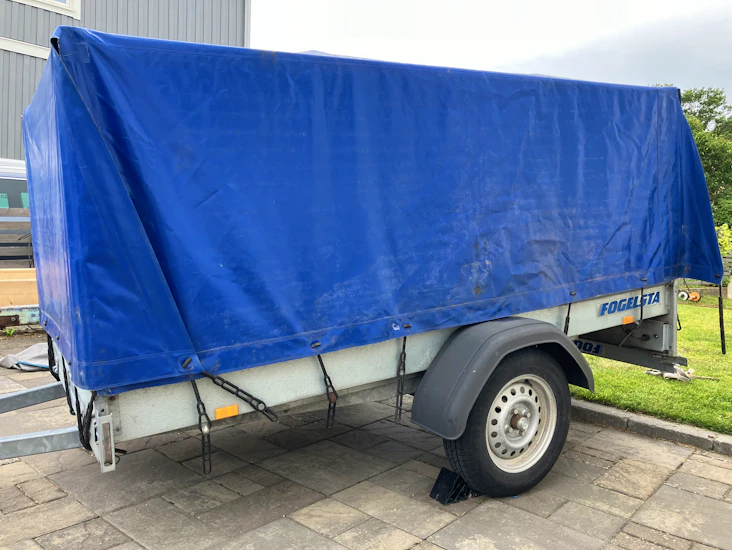 Gallersläp med heltäckande kapell