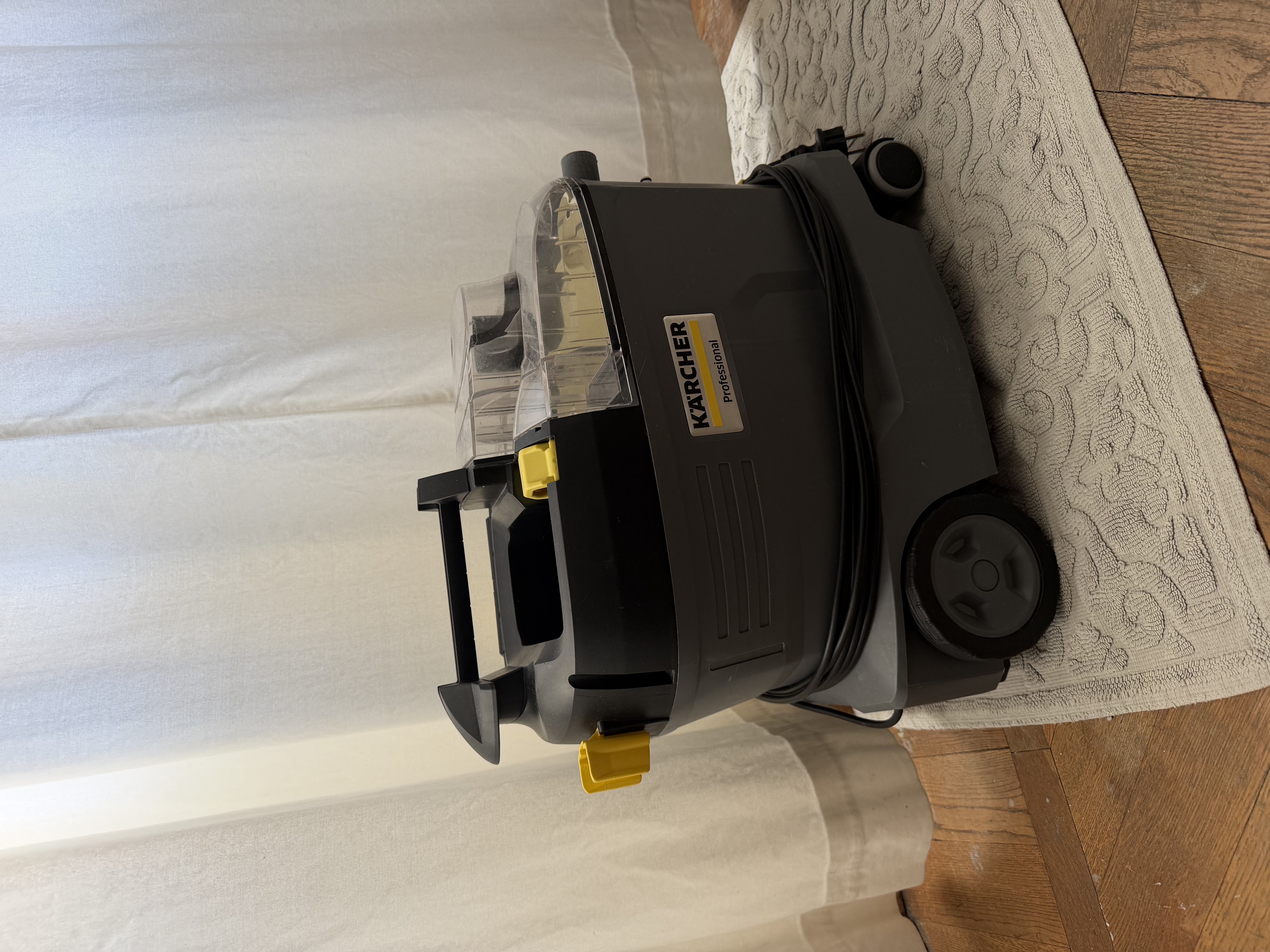 Textiltvätt kärcher puzzi 8/2