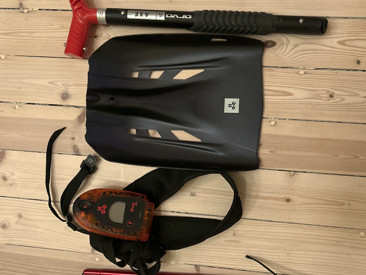 Skredsett m søker, stang og bra spade