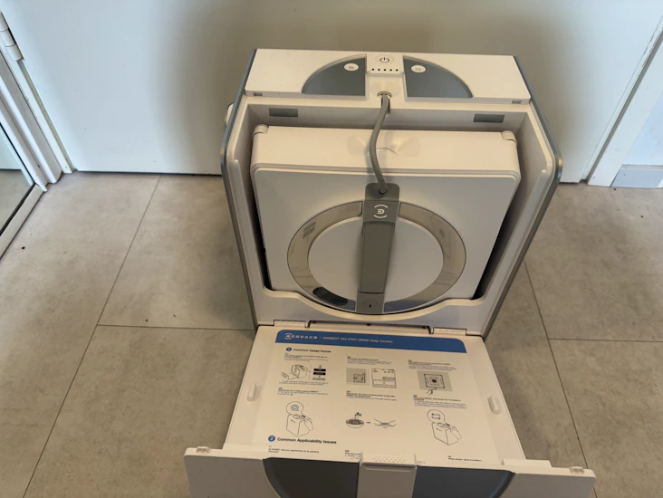 Ikkunanpesurobotti ecovacs winbot w2 pro omni