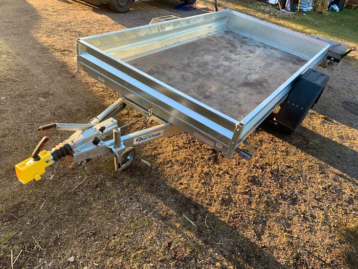 Maskinsläp lastvikt 1020kg