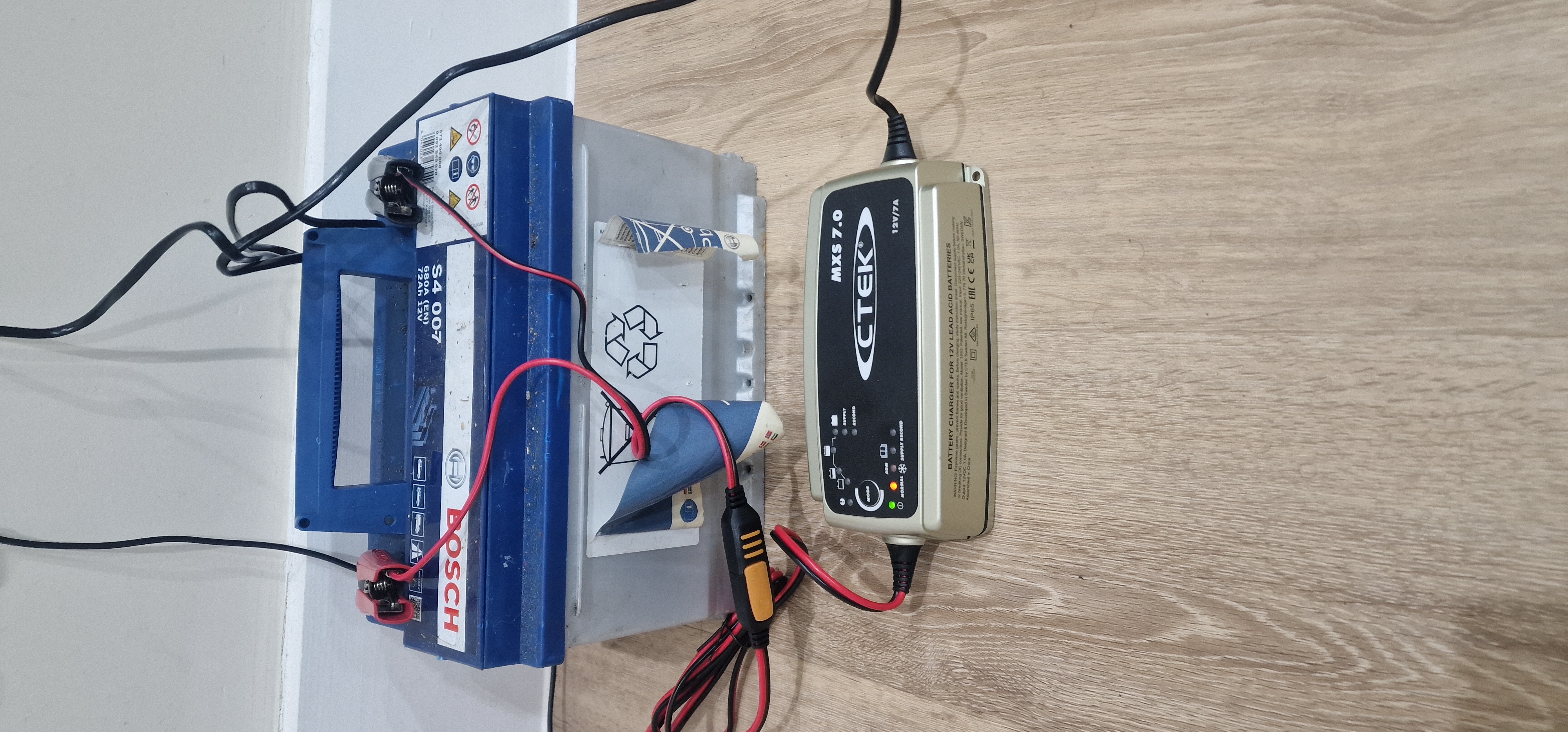 Save £100+ on a new battery – hire this charger for just £13/day