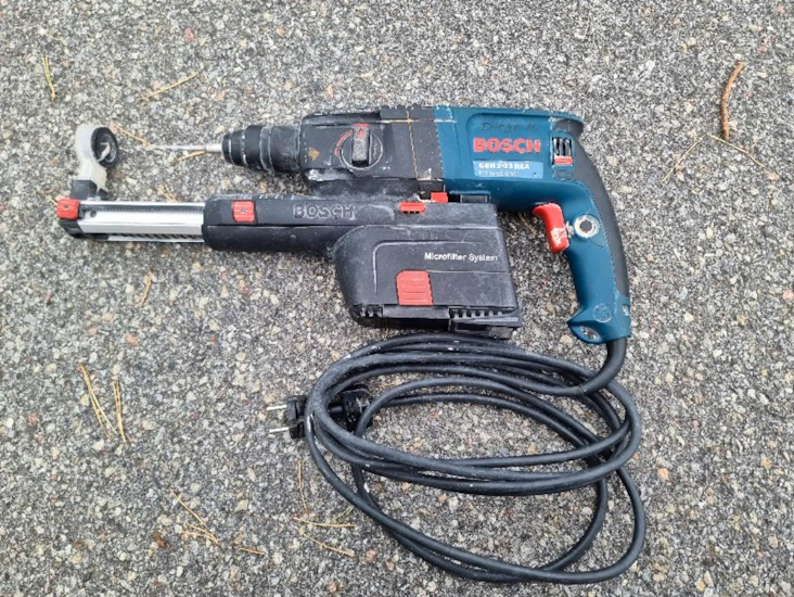 Bosch proffesional gbh 2-23 rea