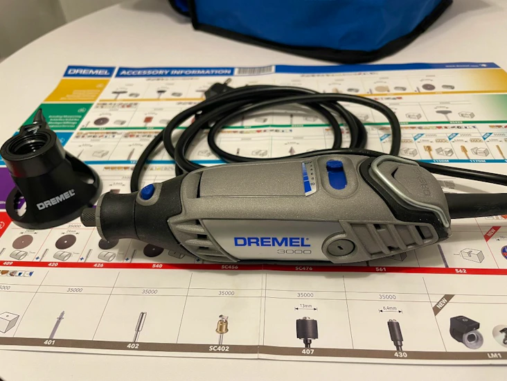 Mini multiverktyg för precisionsarbeten