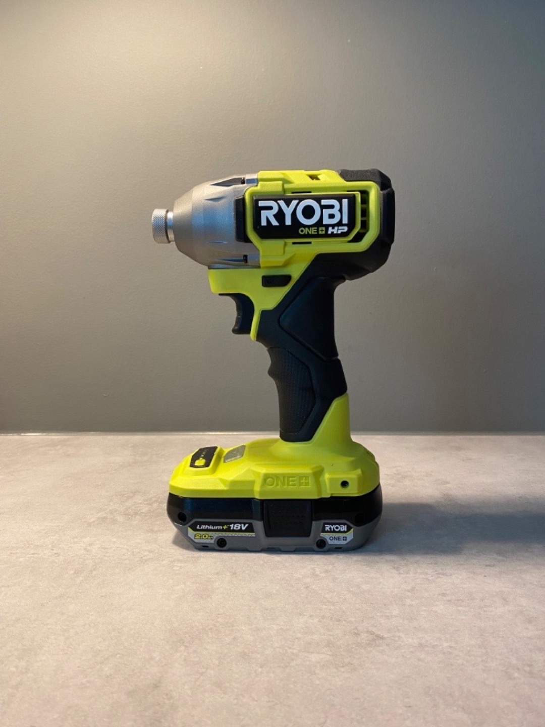 Ryobi  batteridrevet verktøysett 