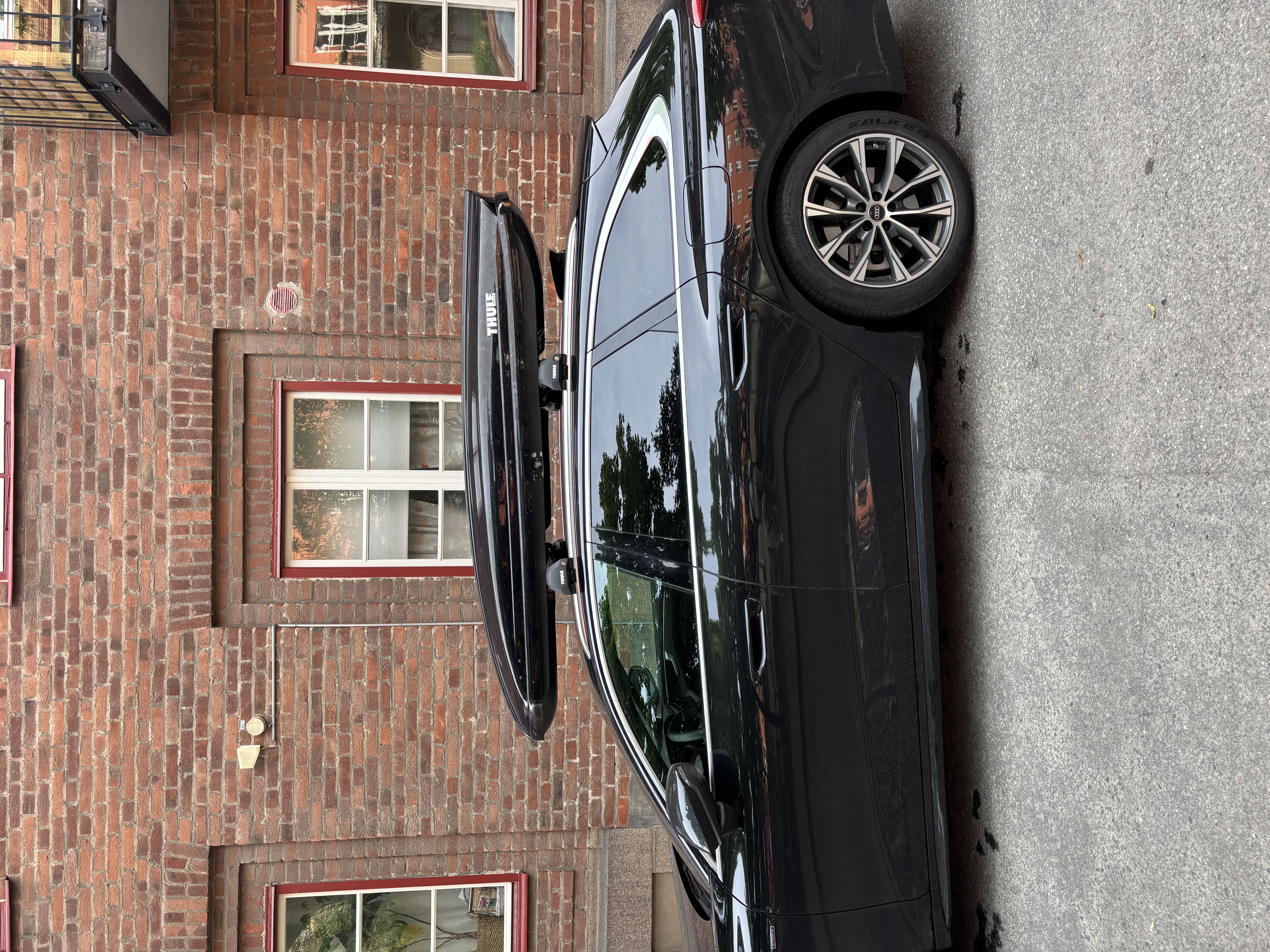 Thule dynamic 900 takbox inkl takräcken för audi a6 c9 / audi a5