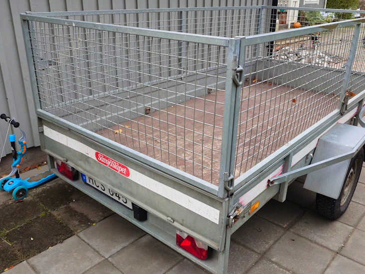 Sävsjösläpet 1000kg tippbart