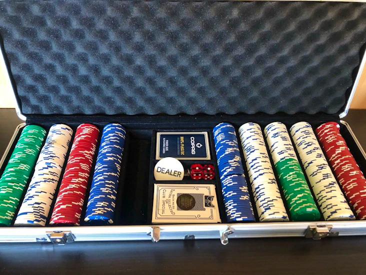 Pokerset med 480 marker