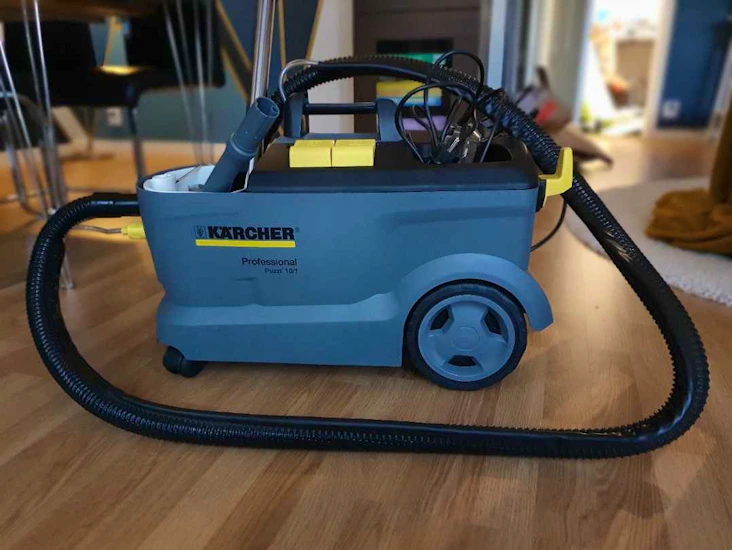 Möbel / mattvätt kärcher puzzi 10/1