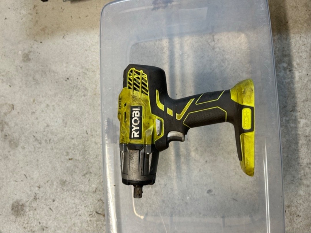 Ryobi muttertrekker