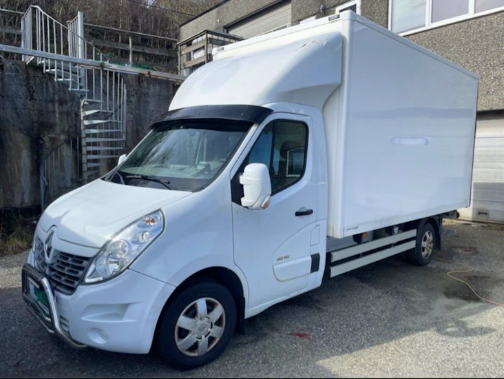 Flyttebil skapbil lastebil